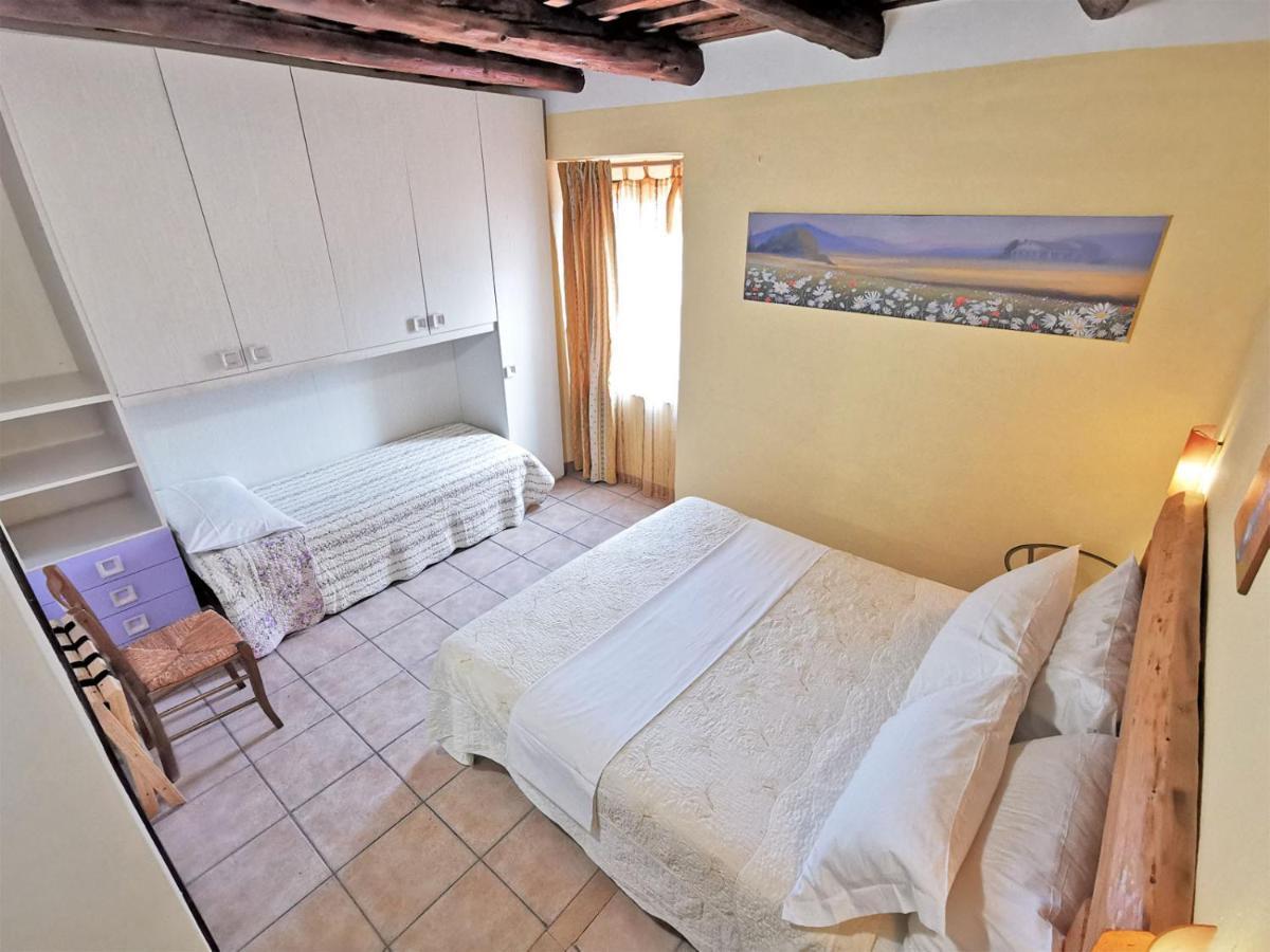 Il Girasole Country Village Massignano Buitenkant foto